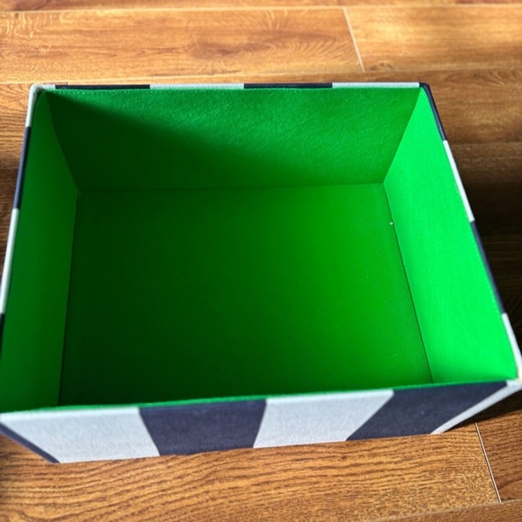 Striped blue and White Decorative Box - Picture 8 of 8